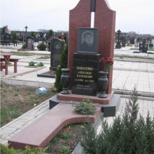 Памятник с портретом - Камень памяти - Примеры других исполнителей