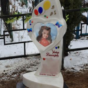 Оригинальные гранитные памятники - Камень памяти - Примеры других исполнителей