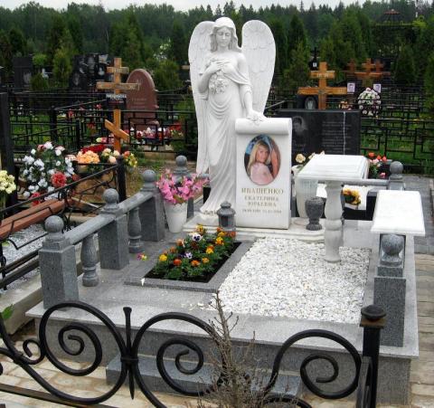 Мраморный ангел  - Камень памяти - Примеры других исполнителей